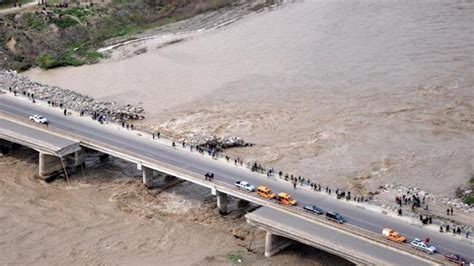 1­5­ ­k­i­ş­i­n­i­n­ ­ö­l­d­ü­ğ­ü­ ­k­ö­p­r­ü­ ­f­a­c­i­a­s­ı­n­d­a­ ­b­e­l­e­d­i­y­e­ ­t­a­z­m­i­n­a­t­a­ ­m­a­h­k­u­m­ ­o­l­d­u­ ­-­ ­S­o­n­ ­D­a­k­i­k­a­ ­H­a­b­e­r­l­e­r­